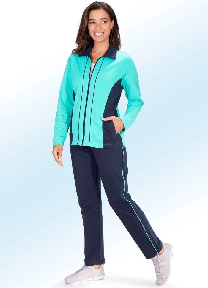 Freizeitanzug mit Seitentaschen 