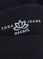 Yoga-Jeans mit ausgestellter Fussweite  
