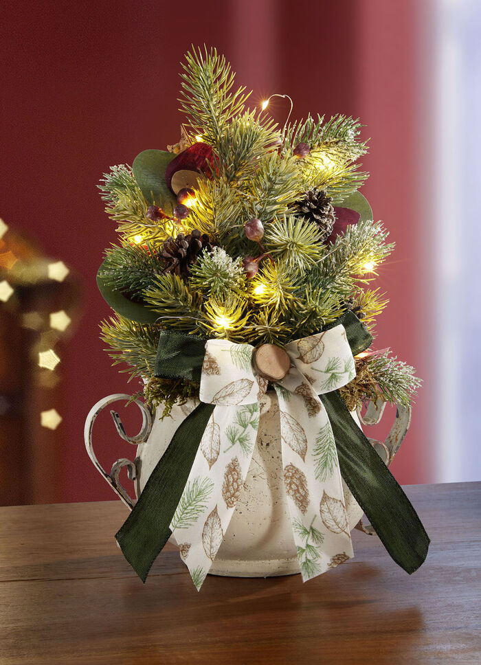 Beleuchtetes Tannengesteck in Tontopf 