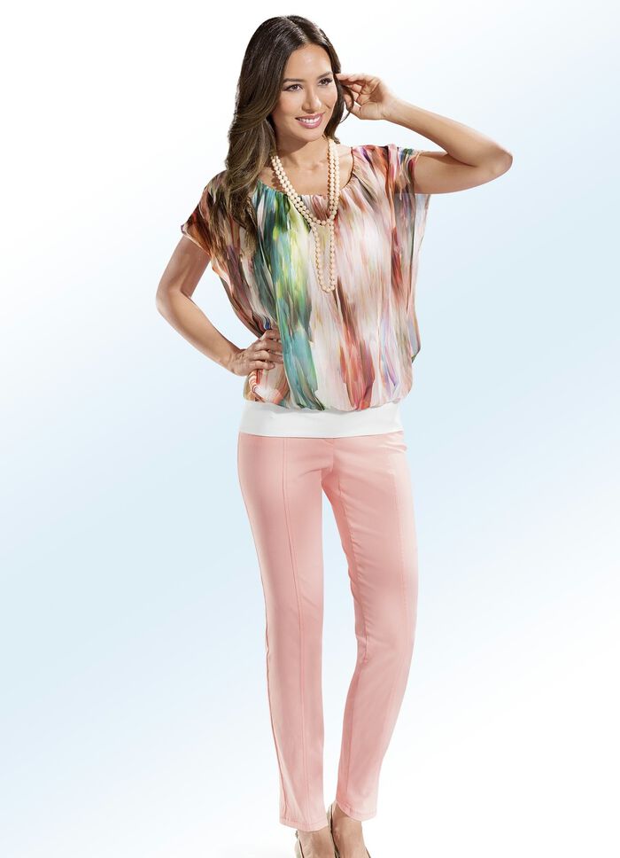 Hose mit schmaler Fu&szlig;weite 