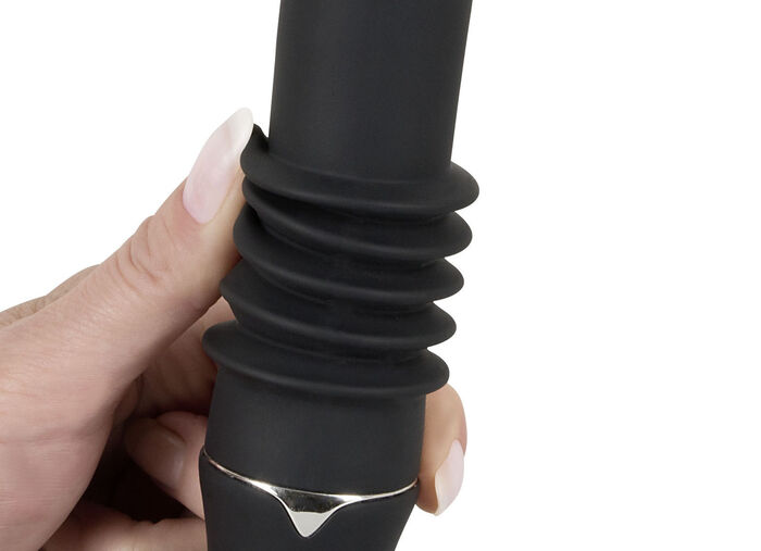 Massagegerät mit Saugfuß und Stoßfunktion 