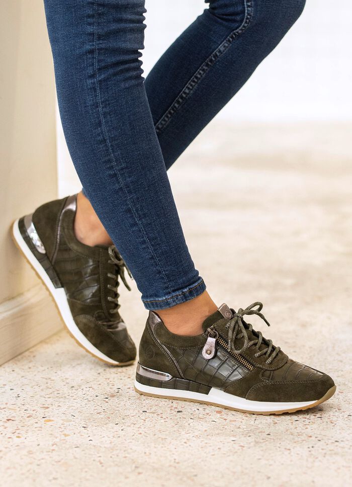 Schn&uuml;rschuh mit herausnehmbarem Fussbett KHAKI