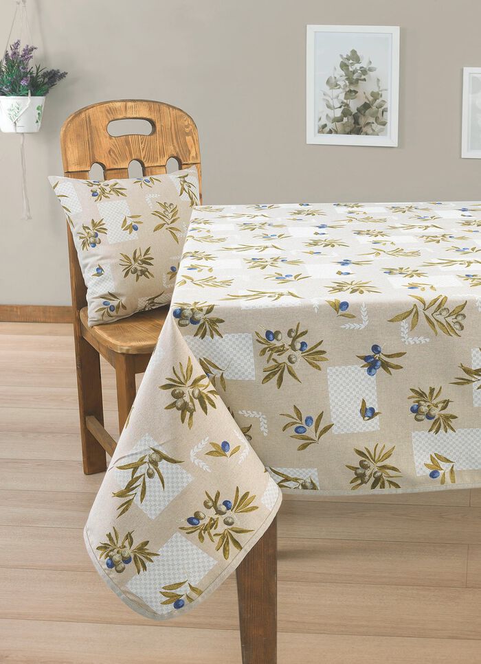 Tisch- und Raumdekoration mit Fleckschutz-Ausr&uuml;stung 