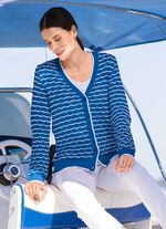 Strickjacke mit feinen Ringeln und Ajourrauten AZURBLAU-WEISS