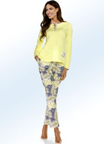 Pyjama mit Knopfleiste und Druck 