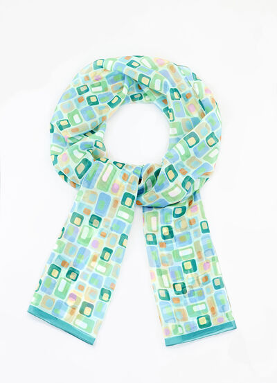 Schal mit geometrischem Dessin 