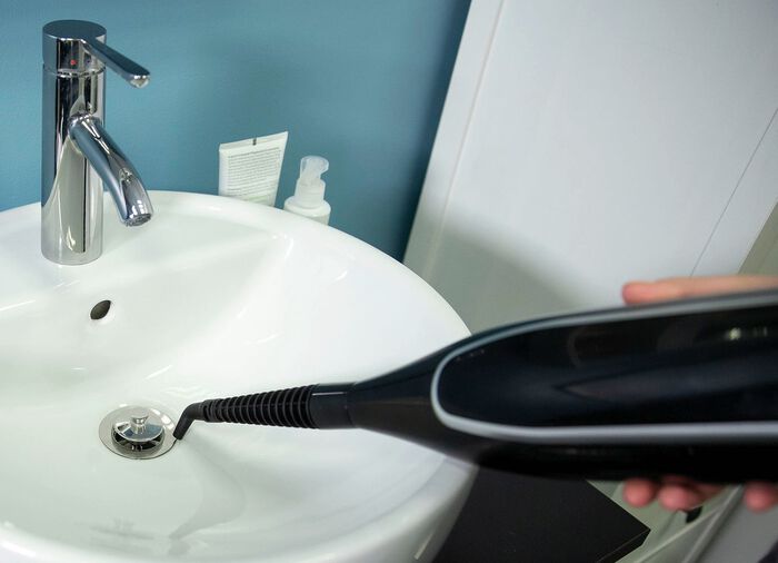 Livington SteamTwister Dampf-Rotationsmopp SCHWARZ