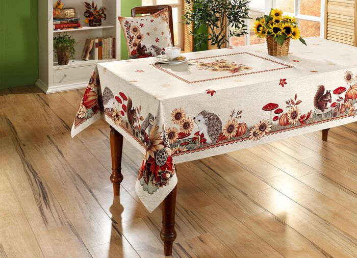 Tisch- und Raumdekoration aus Gobelin 