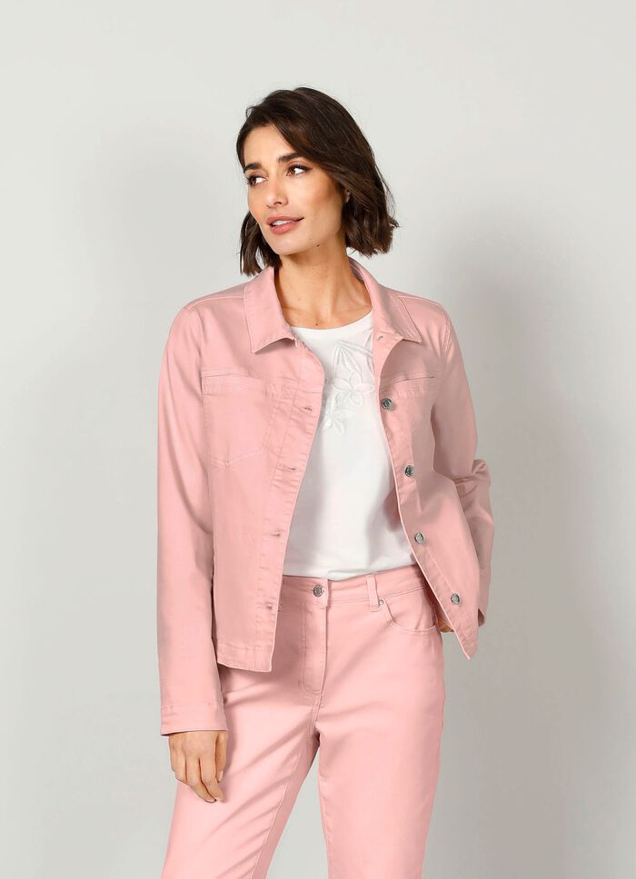 Jeansjacke mit stiltypischen N&auml;hten 
