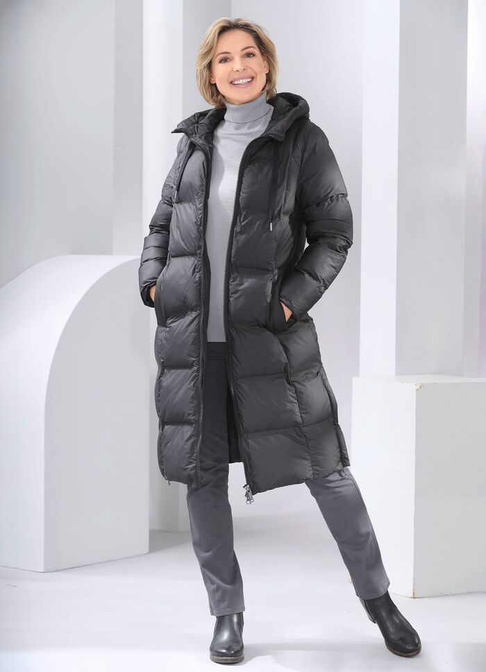 Funktionsmantel mit fester Kapuze 