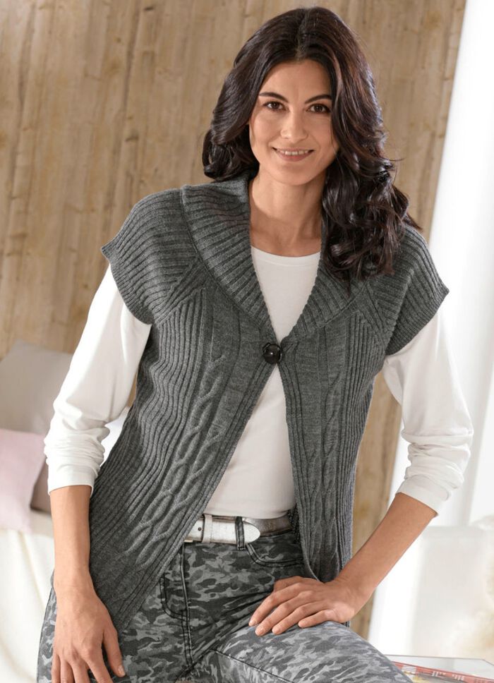Strickgilet mit Strukturen 