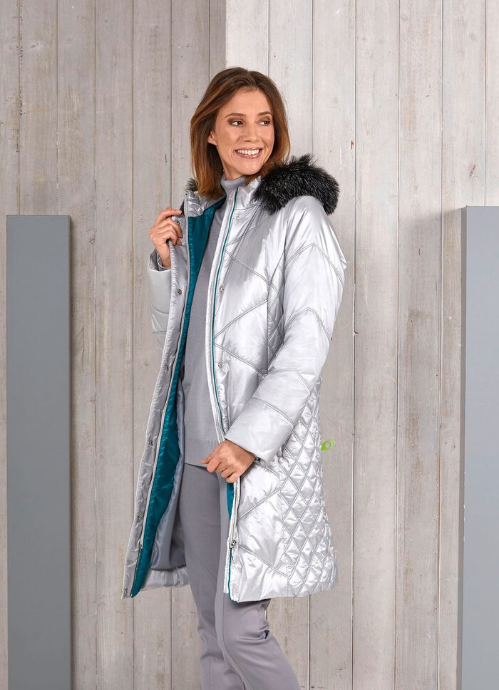 Kurzmantel mit smaragdgr&uuml;nem Zierstepp 