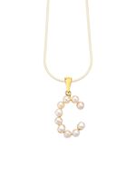 Personalisierte Eleganz: Buchstaben-Anh&auml;nger mit S&uuml;sswasser-Zuchtperlen 