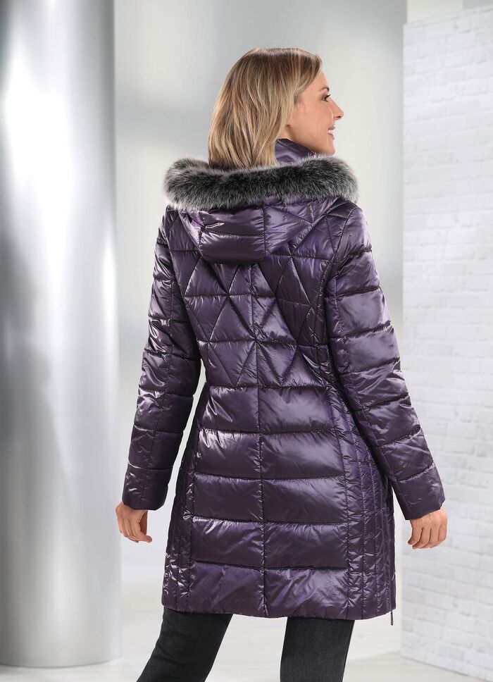 Kurzmantel mit L&auml;ngssteppung seitlich 