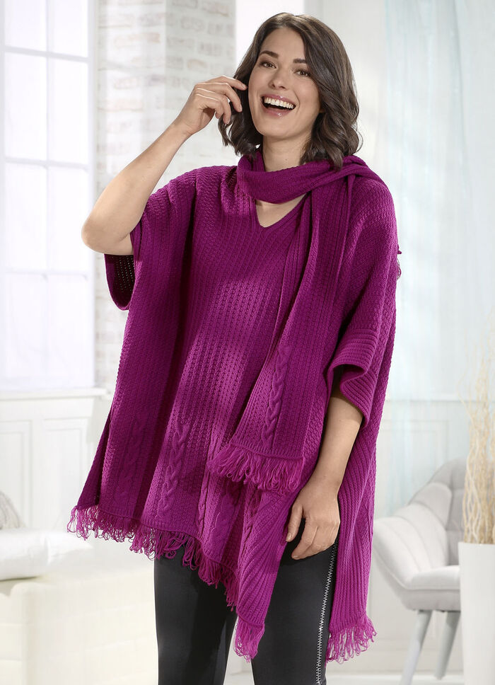 Strick-Poncho mit angesetztem Schal CORNELiA