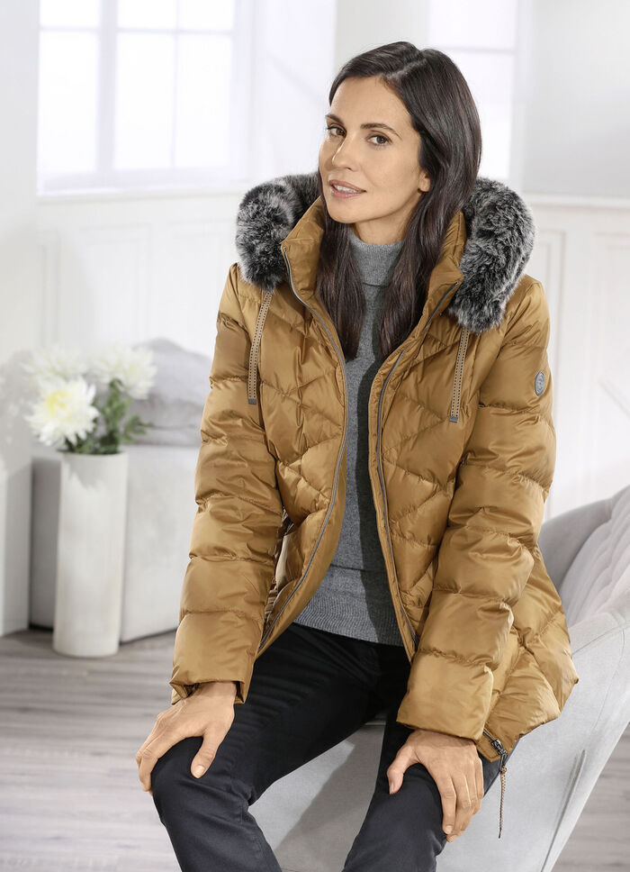 Daunenjacke mit abnehmbarer Kapuze 