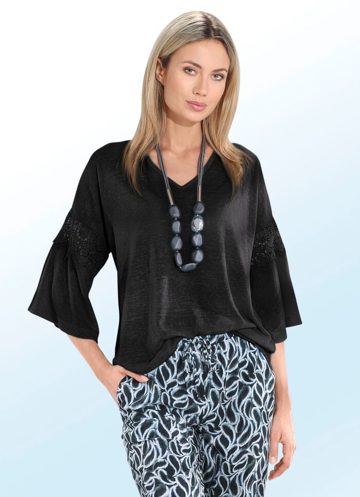 Shirt mit Spitzenverarbeitung  