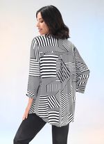 Shirt mit raffinierter Faltenlegung im Vorderteil 