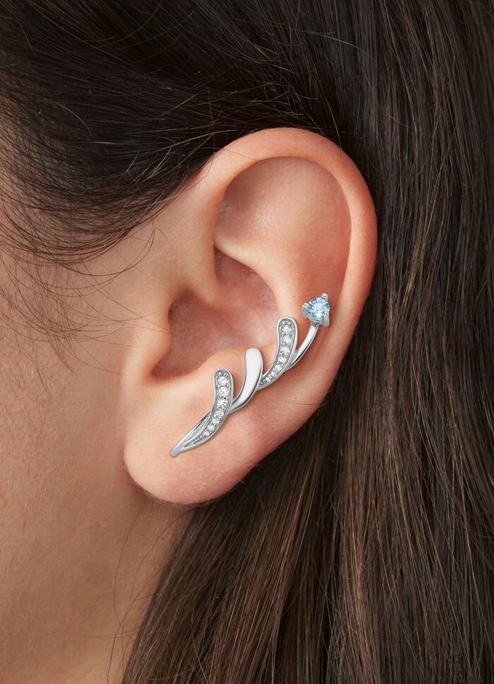 Moderne Ohrhaken mit Blautopas und Zirkonia 