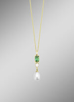 Zarte Raffinesse – Anhänger mit Perle und Kristallglanz 