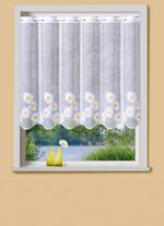 Kurzvorhang mit Stangendurchzug und gebogtem Abschluss 