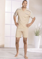 Götting Shorty mit farbig gewachsener Baumwolle und V-Ausschnitt  