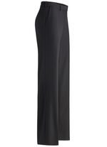 Hose in angesagter Weite 