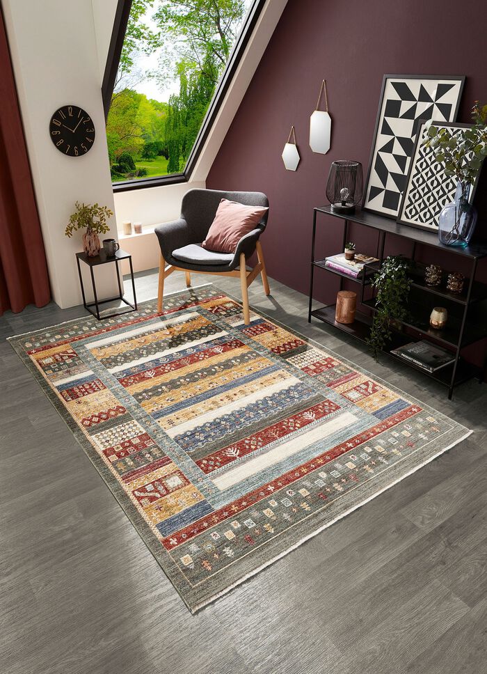 Br&uuml;cken und Teppiche mit Textil-R&uuml;ckseite 