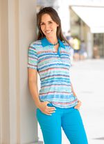 Poloshirt mit kurzer Zierknopfleiste 