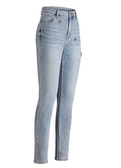 Jeans mit Strasszier und gl&auml;nzenden Bl&uuml;tenmotiven 