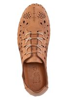 ELENA EDEN Slipper aus weichem Nappaleder mit Pr&auml;gung COGNAC