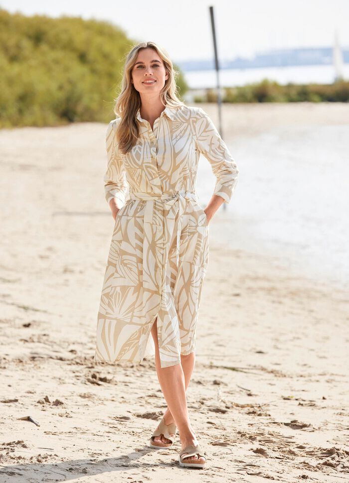 Kleid mit Hemdkragen 