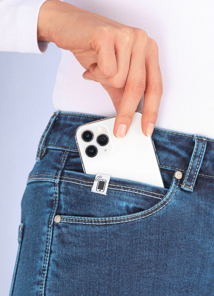 Jeans mit praktischer Handytasche 