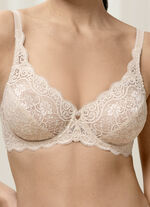 Triumph Amourette B&uuml;gel-BH mit Elastikspitze PUDER