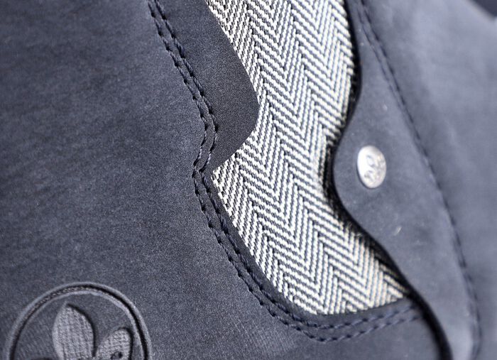 Rieker, modische Damen-Boots, Weite G, mit Reissverschluss DUNKELBLAU