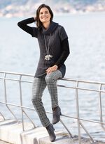 Longpulli mit Strukturmix 