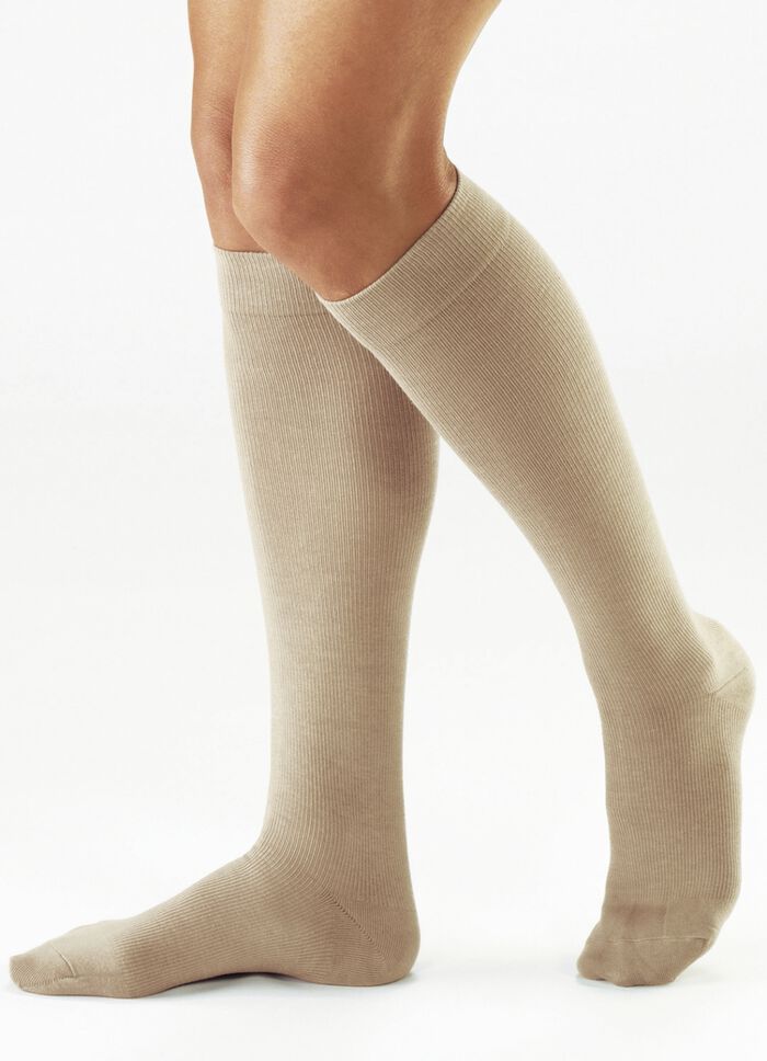 3 Paar Reise-Stützkniestrümpfe SCHWARZ