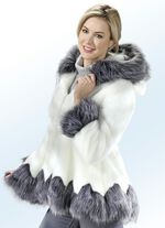 Jacke mit langflorigen Kunstpelz-Bes&auml;tzen 