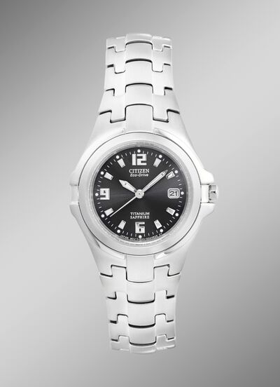 Damenuhr mit Super-Titanium-Bandgeh&auml;use 