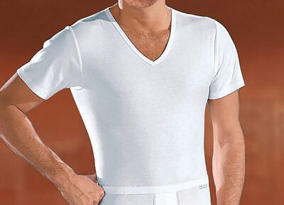 Mey Noblesse Schlupfjacke aus Feinripp, wei&szlig; 