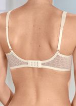 Triumph Signature Sheer-Minimizer-B&uuml;gel-BH mit vorgeformten Cups 