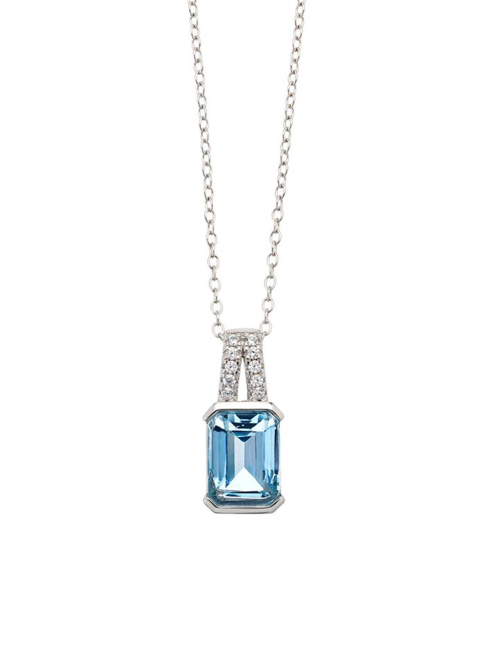 Strahlende Eleganz: Anh&auml;nger mit Ankerkette 