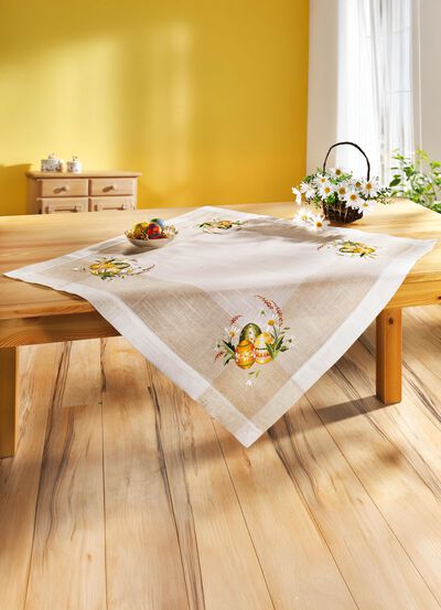 Charmante Accessoires mit buntem Ostereier- Motiv 