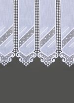 Kleinfenster-Store mit Macram&eacute;-Abschluss 