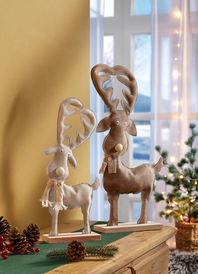 Rentier auf Holzsockel 