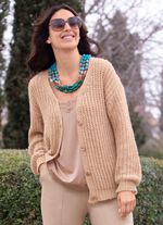 Strickjacke mit Paillettengarn 