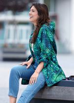 Jacke mit fester Kapuze 