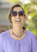 Halskette mit Schmuckperlen 