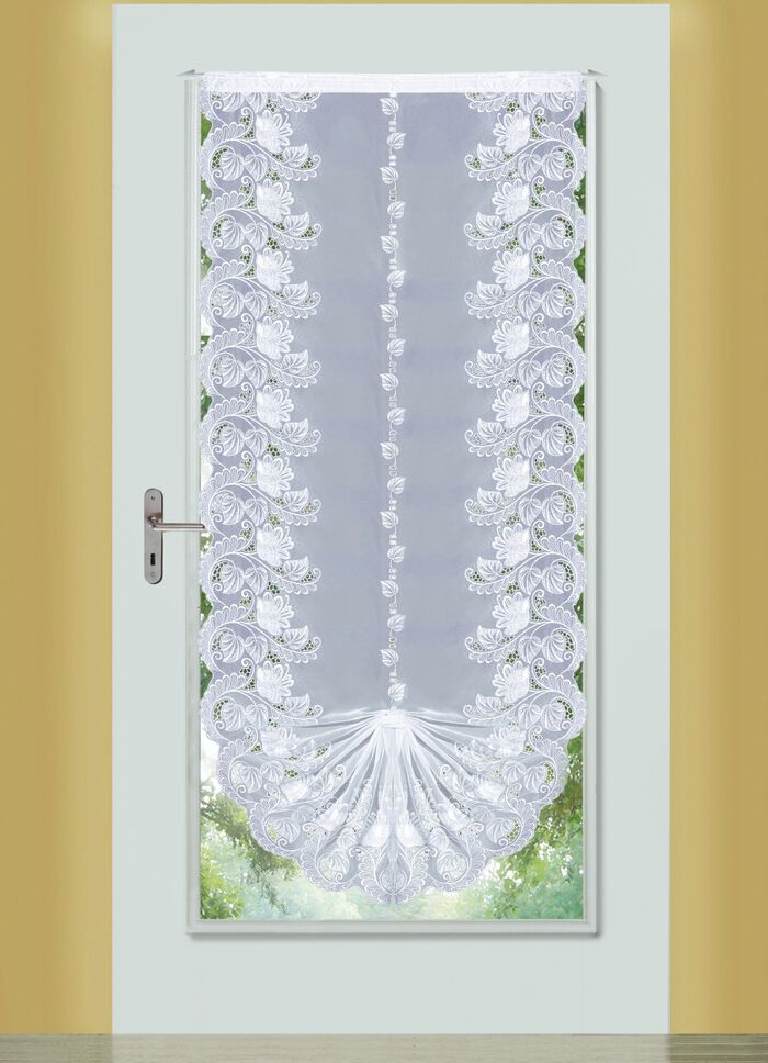 Schwalbenschwanz-Gardine mit echter Plauener Stickerei 